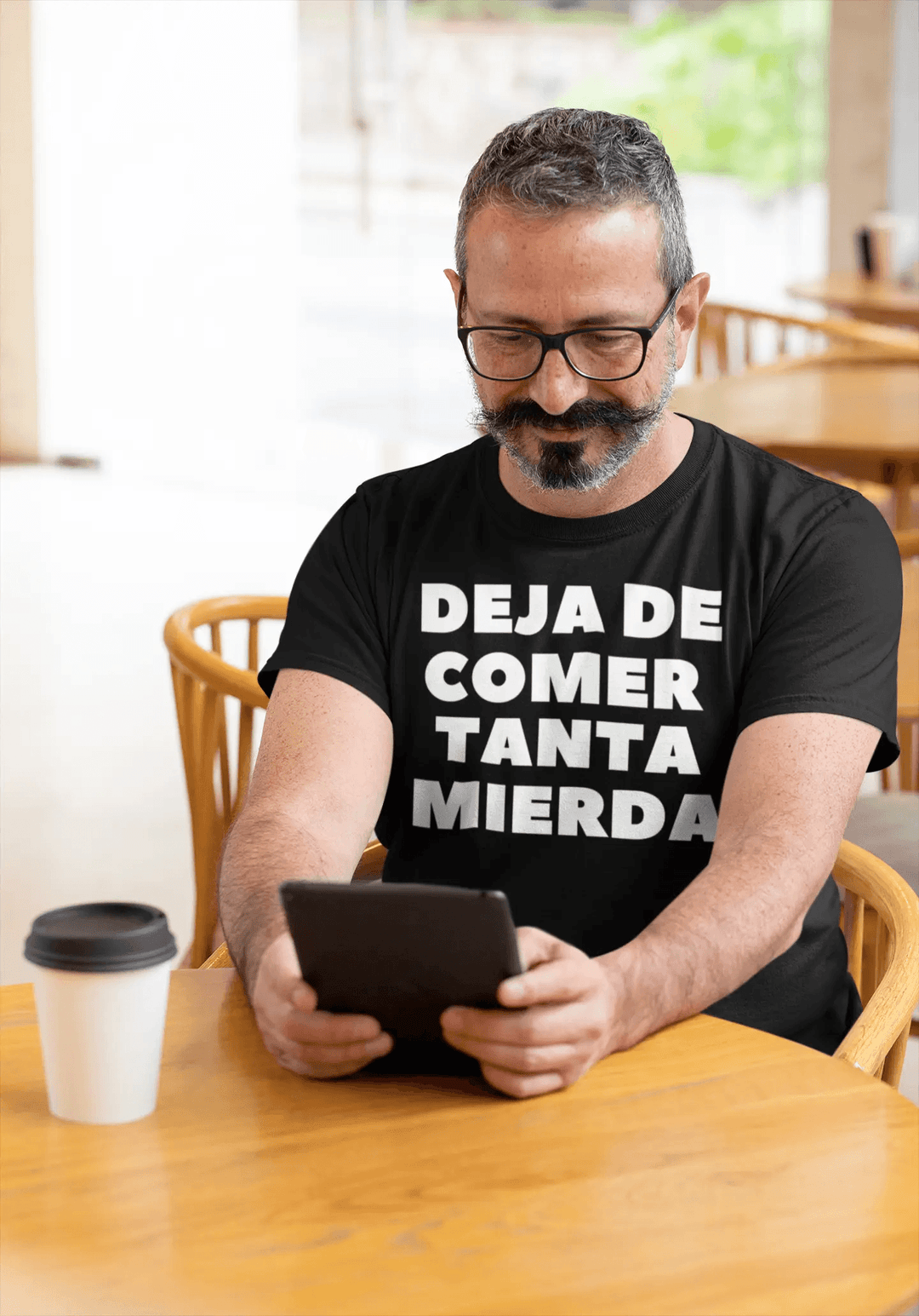 Deja de Comer Tanta Mierda T-Shirt – Funny Cuban Spanish Graphic Tee for Men & Women